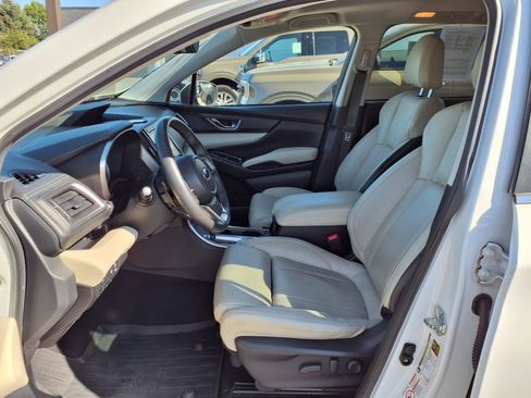 Used 2019 Subaru Ascent Limited w/ Popular Package #3 image 13