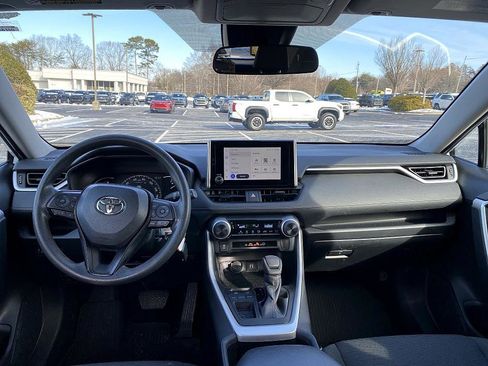 Certified 2023 Toyota RAV4 LE image 19