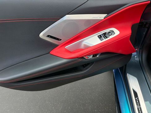 Used 2020 Chevrolet Corvette Stingray Preferred Cpe w/ 2LT Preferred Equipment Group RWD image 13