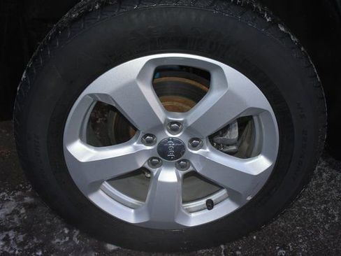 Used 2019 Jeep Compass Latitude image 43