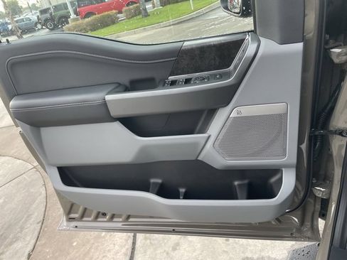 New 2026 Ford F250 XLT w/ XLT Premium Package image 18