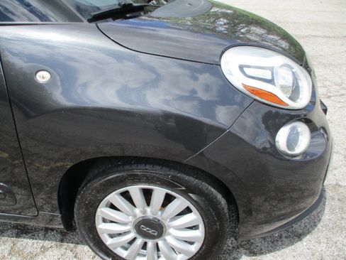 Used 2014 FIAT 500L Easy w/ Popular Equipment Group FWD image 21
