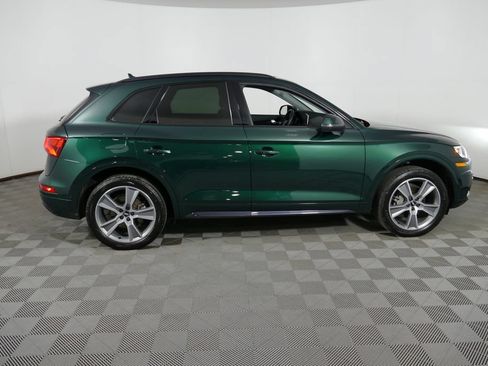 Used 2019 Audi Q5 Prestige AWD/4WD image 2