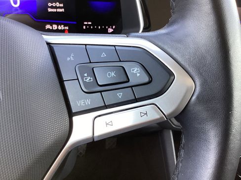 Used 2024 Volkswagen Jetta SE image 19