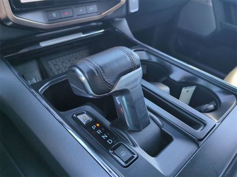 Used 2023 Ford F150 Lightning Lariat w/ Equipment Group 511A High image 21