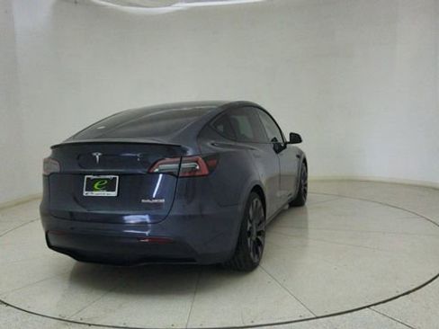Used 2025 Tesla Model Y Performance image 69