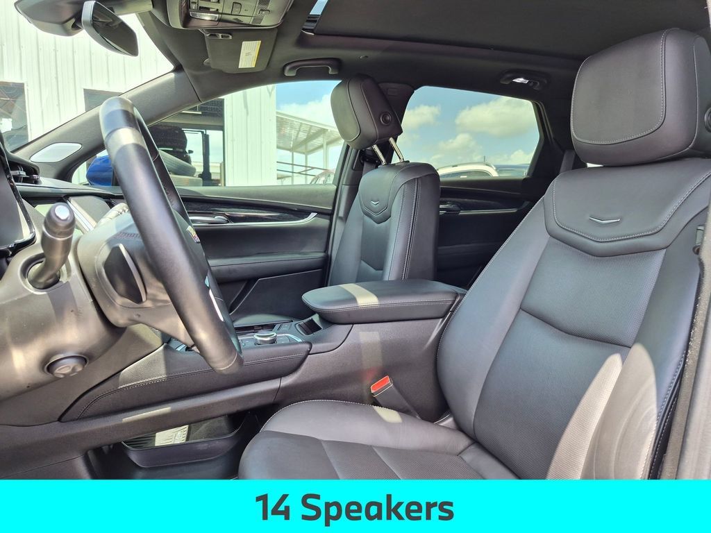 Used 2023 Cadillac XT5 Premium Luxury FWD image 15
