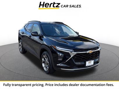 Used 2025 Chevrolet Trax LT