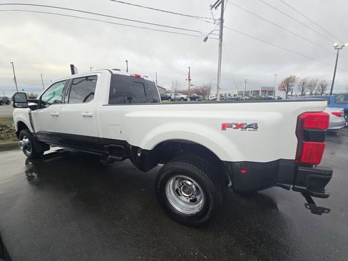 Used 2024 Ford F350 King Ranch image 8