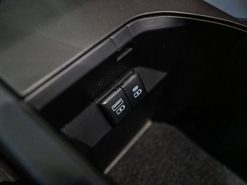 Certified 2024 Toyota Camry XSE image 32