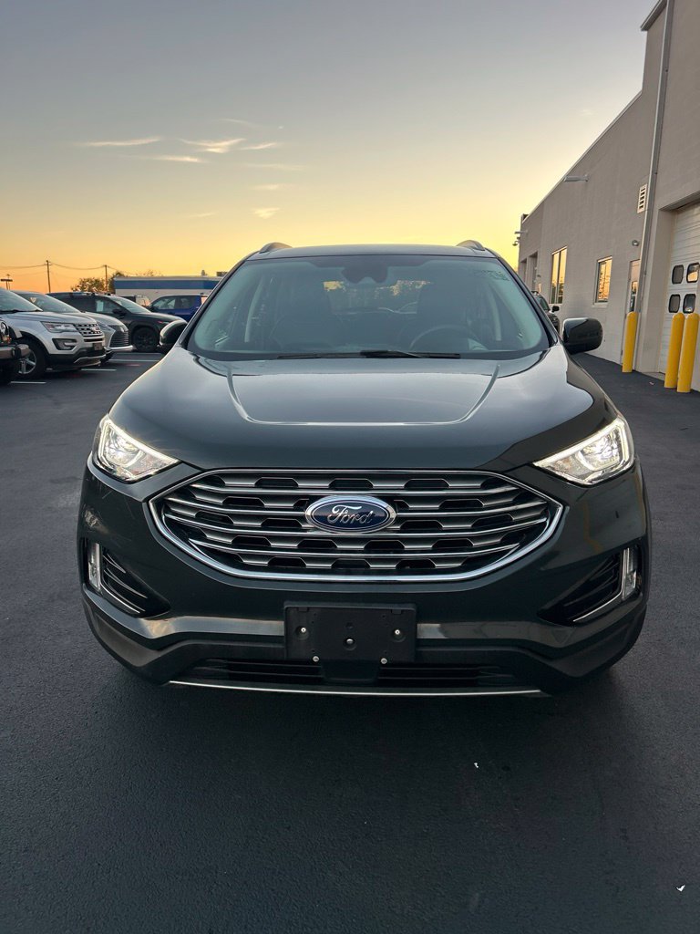 Used 2022 Ford Edge SEL w/ Convenience Package AWD/4WD image 3