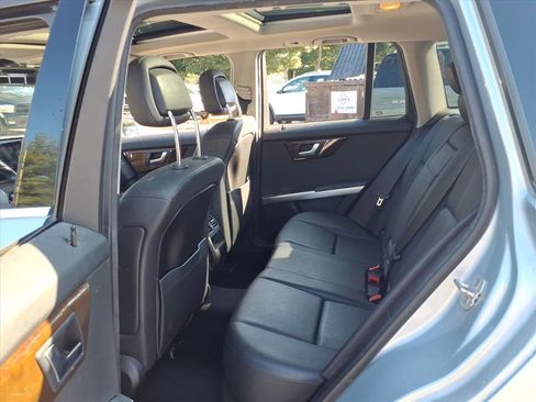 Used 2015 Mercedes-Benz GLK 350 4MATIC image 14