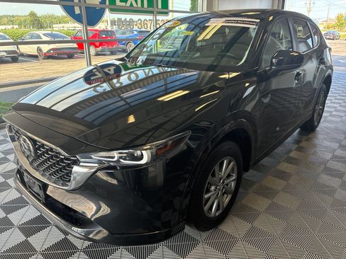 Used 2025 MAZDA CX-5 AWD 2.5 S w/ Preferred Package image 3
