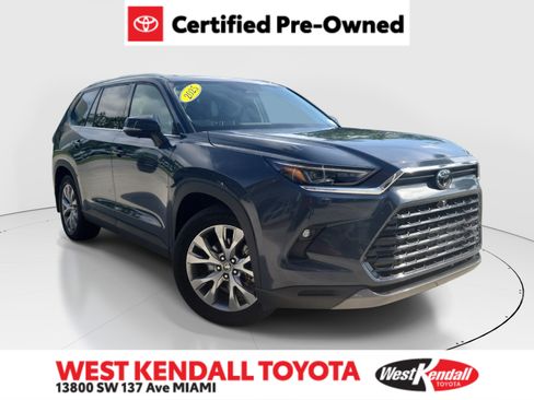 Certified 2025 Toyota Grand Highlander AWD Hybrid image 1