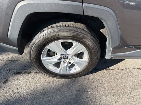 Used 2021 Toyota RAV4 LE image 26