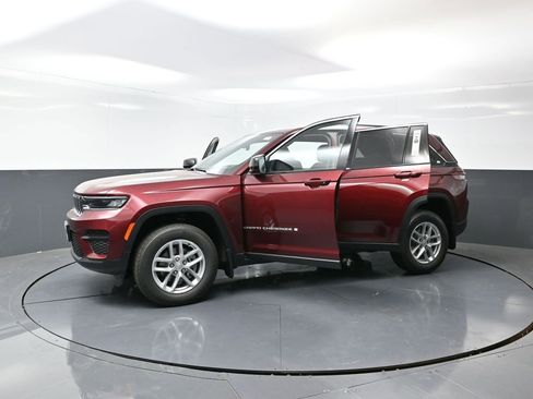 New 2025 Jeep Grand Cherokee Laredo X w/ Luxury Tech Group I image 56