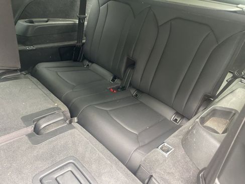 Used 2021 Audi Q7 3.0T Premium Plus w/ Premium Plus Package image 24