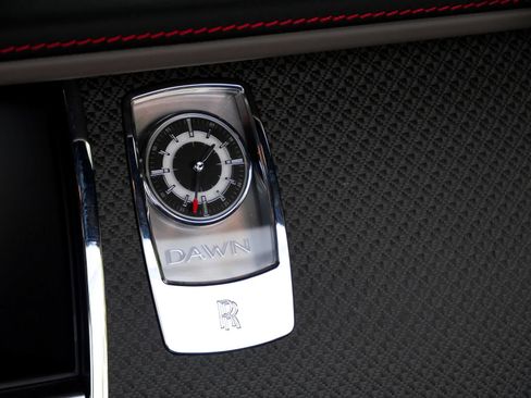 Certified 2021 Rolls-Royce Dawn RWD image 13