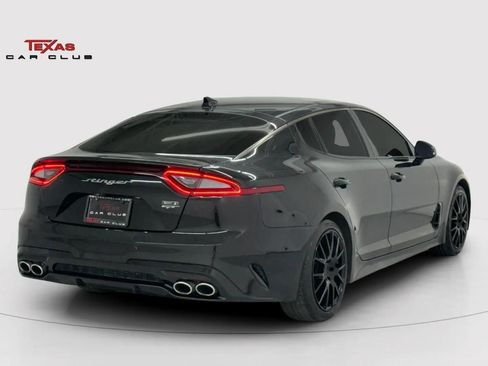 Used 2018 Kia Stinger GT2 AWD/4WD image 5