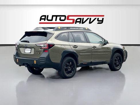 Used 2025 Subaru Outback Wilderness AWD/4WD image 7