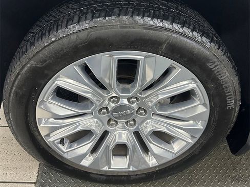 Used 2020 GMC Sierra 1500 Denali w/ Denali Ultimate Package image 8