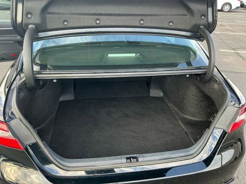 Used 2024 Toyota Camry SE image 33