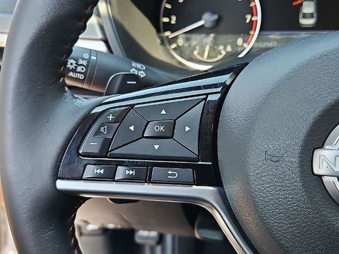 Certified 2023 Nissan Altima 2.5 SR FWD image 22