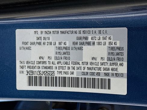 Used 2018 MAZDA MAZDA3 Touring image 12