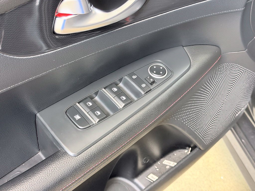 Used 2020 Kia Forte GT FWD image 10