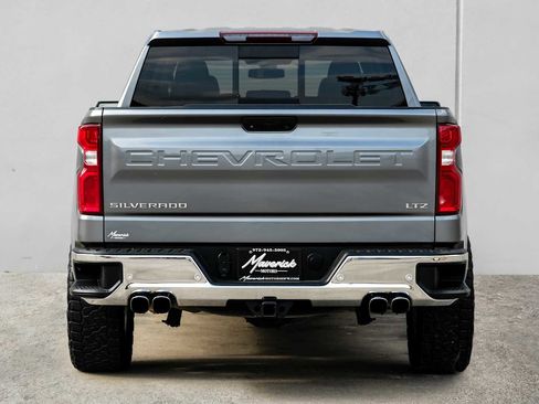 Used 2021 Chevrolet Silverado 1500 LTZ AWD/4WD image 8