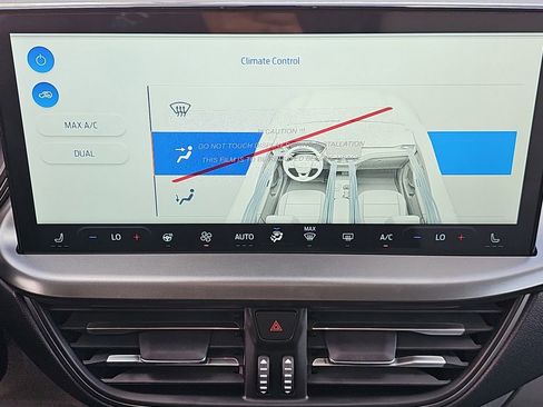 New 2025 Ford Escape SE image 21