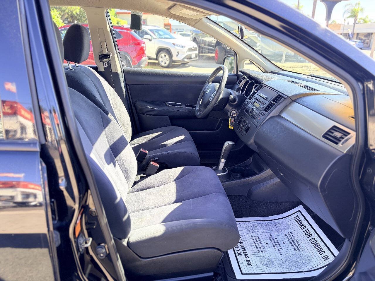 Used 2009 Nissan Versa 1.8 S w/ PWR Pkg FWD image 16