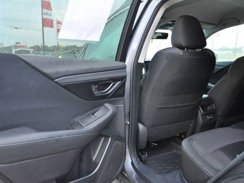 Used 2021 Subaru Outback Premium image 13