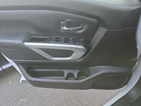 Used 2024 Nissan Titan SV w/ Accessory Utility Package image 12