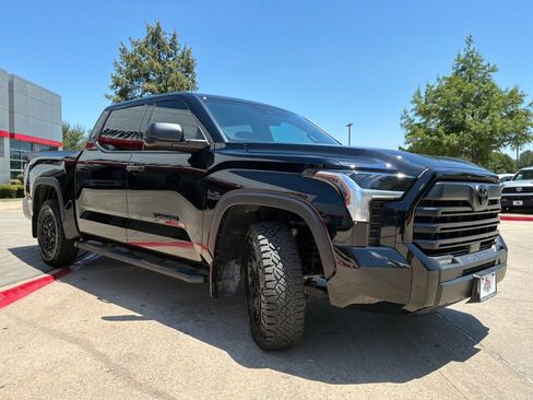 Used 2025 Toyota Tundra SR5 RWD image 4