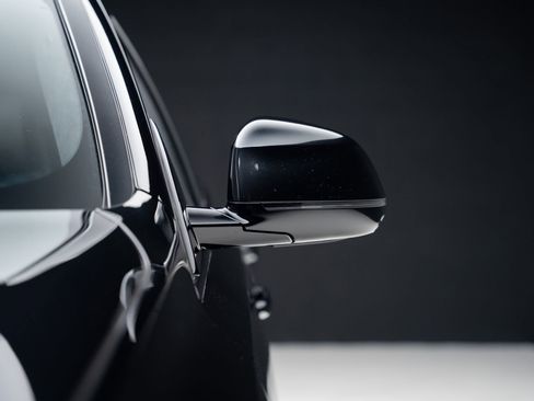 Used 2023 BMW X6 xDrive40i w/ M Sport Package image 14