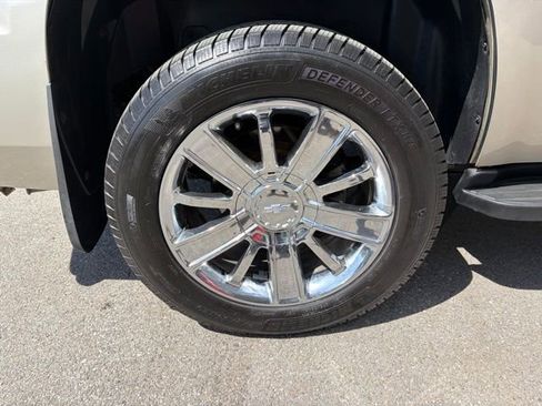 Used 2013 Chevrolet Tahoe LT image 36