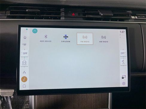 New 2026 Land Rover Range Rover Long Wheelbase SE image 15