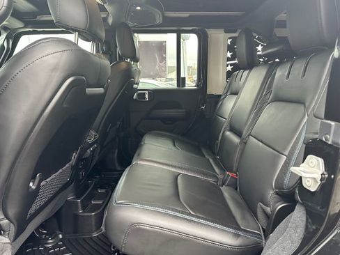 Used 2024 Jeep Wrangler High Altitude image 19