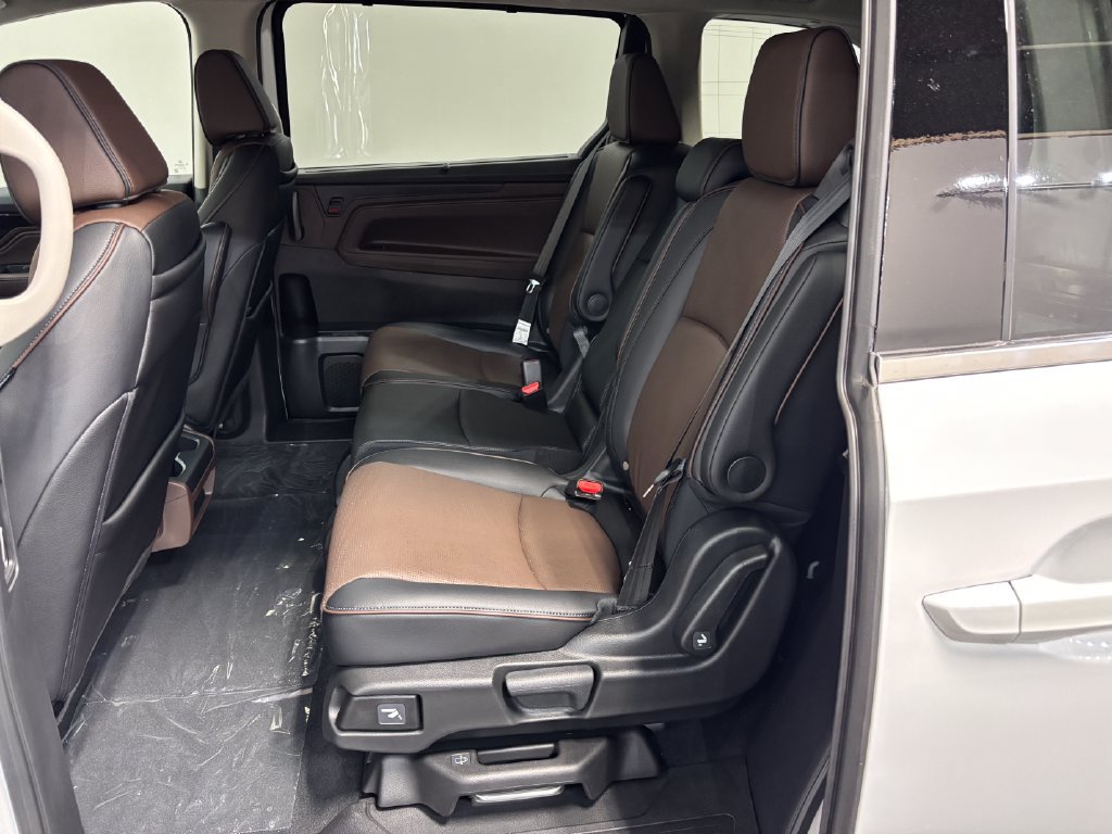New 2027 Honda Odyssey Elite image 18