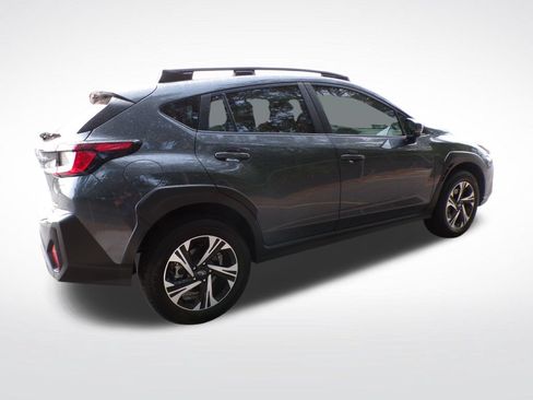 Used 2024 Subaru Crosstrek 2.0i Premium AWD/4WD image 8