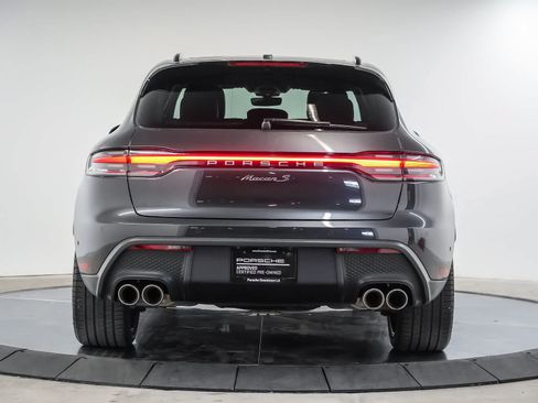 Certified 2023 Porsche Macan S AWD/4WD image 10