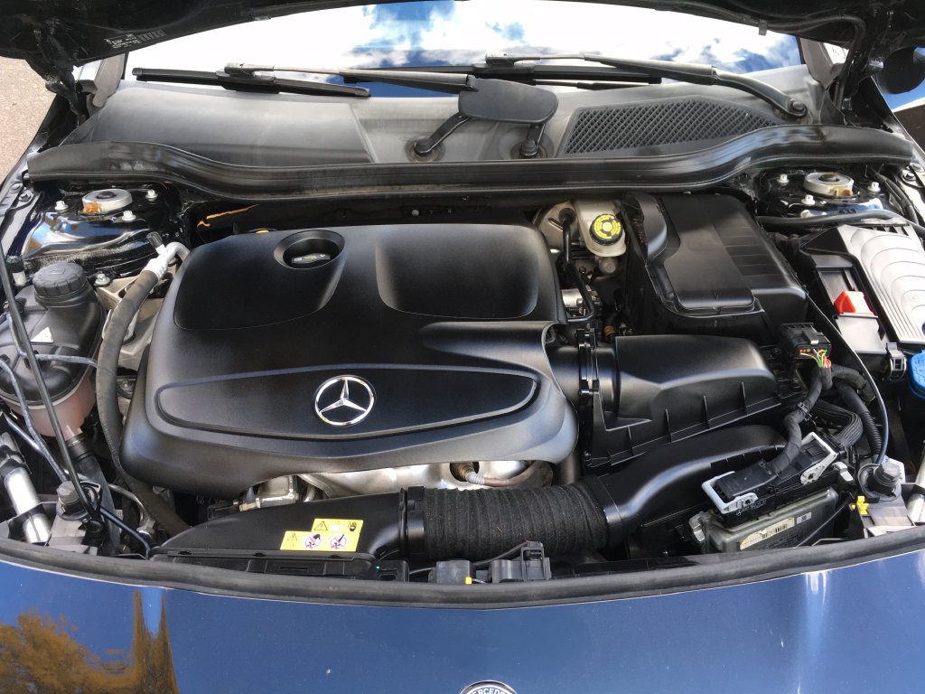 Used 2018 Mercedes-Benz CLA 250 4MATIC image 12