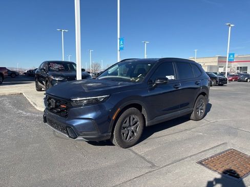 Used 2026 Honda CR-V TrailSport image 2