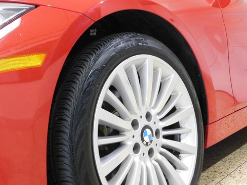 Used 2015 BMW 328i xDrive Wagon AWD/4WD image 19