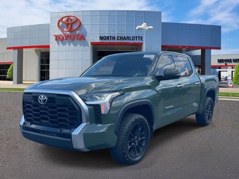 Used 2023 Toyota Tundra Limited w/ TRD Off-Road Package AWD/4WD image 5