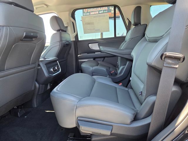 New 2026 Ford Expedition Active AWD/4WD image 30