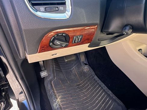 Used 2016 Dodge Durango Citadel w/ Premium Entertainment Group image 27