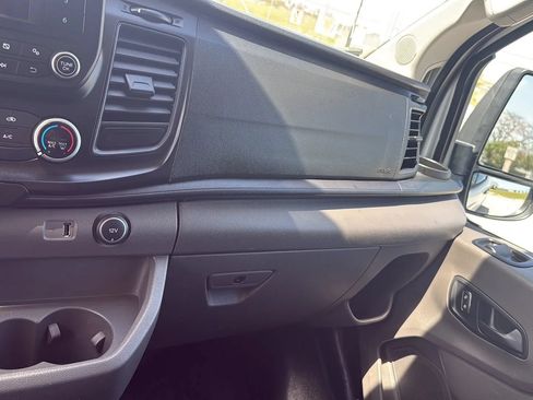 Used 2022 Ford Transit 250 Low Roof RWD image 23