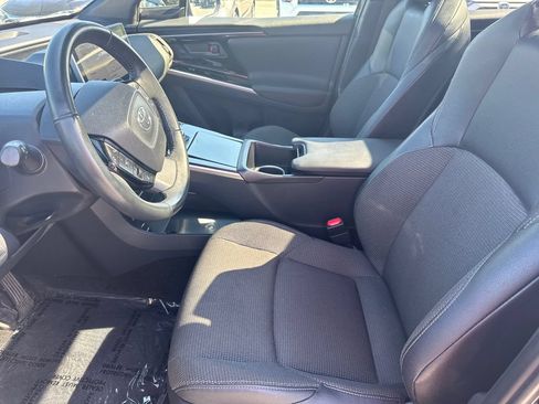 Used 2024 Toyota bZ4X FWD image 23